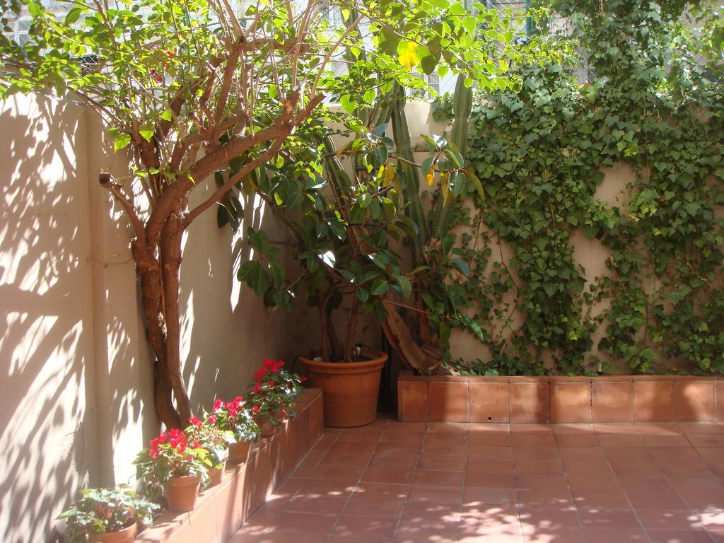 ברצלונה Suitur Courtyard Apartment מראה חיצוני תמונה