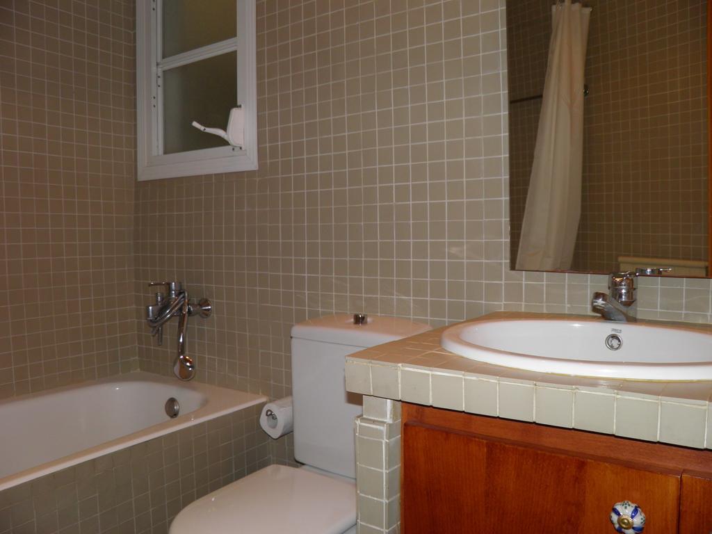 ברצלונה Suitur Courtyard Apartment מראה חיצוני תמונה